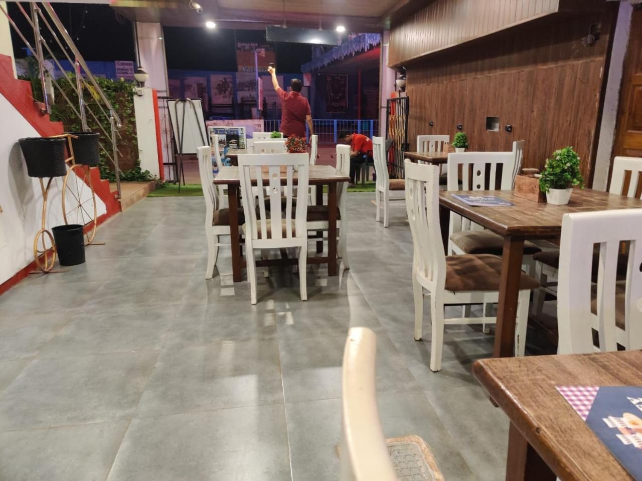 Hotel Mj Beach Resort Baga Exterior photo